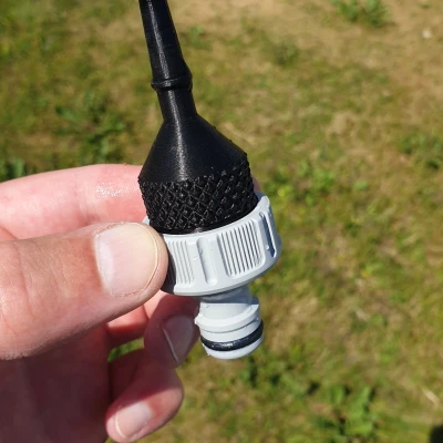 Đầu vòi bơm bong bóng nước