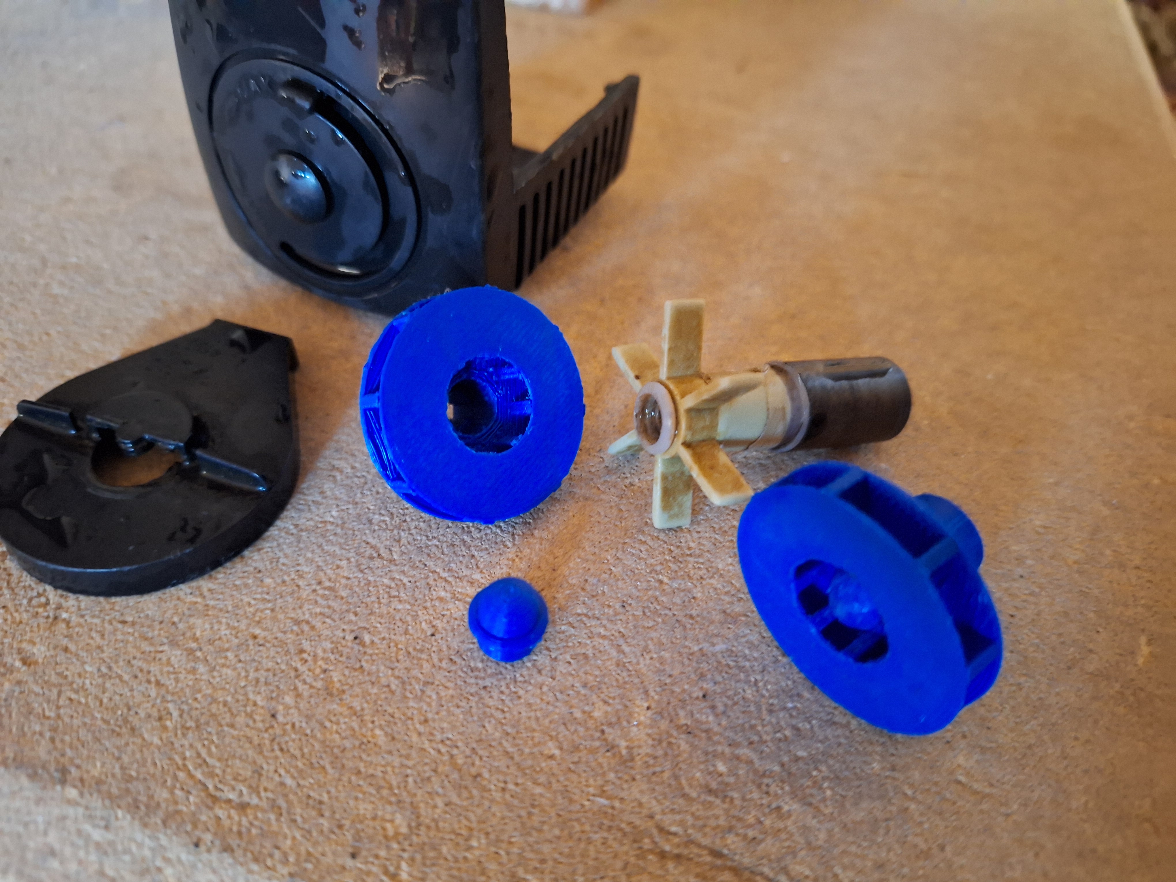 Cánh Quạt Máy Bơm Đài Phun Nước Vườn