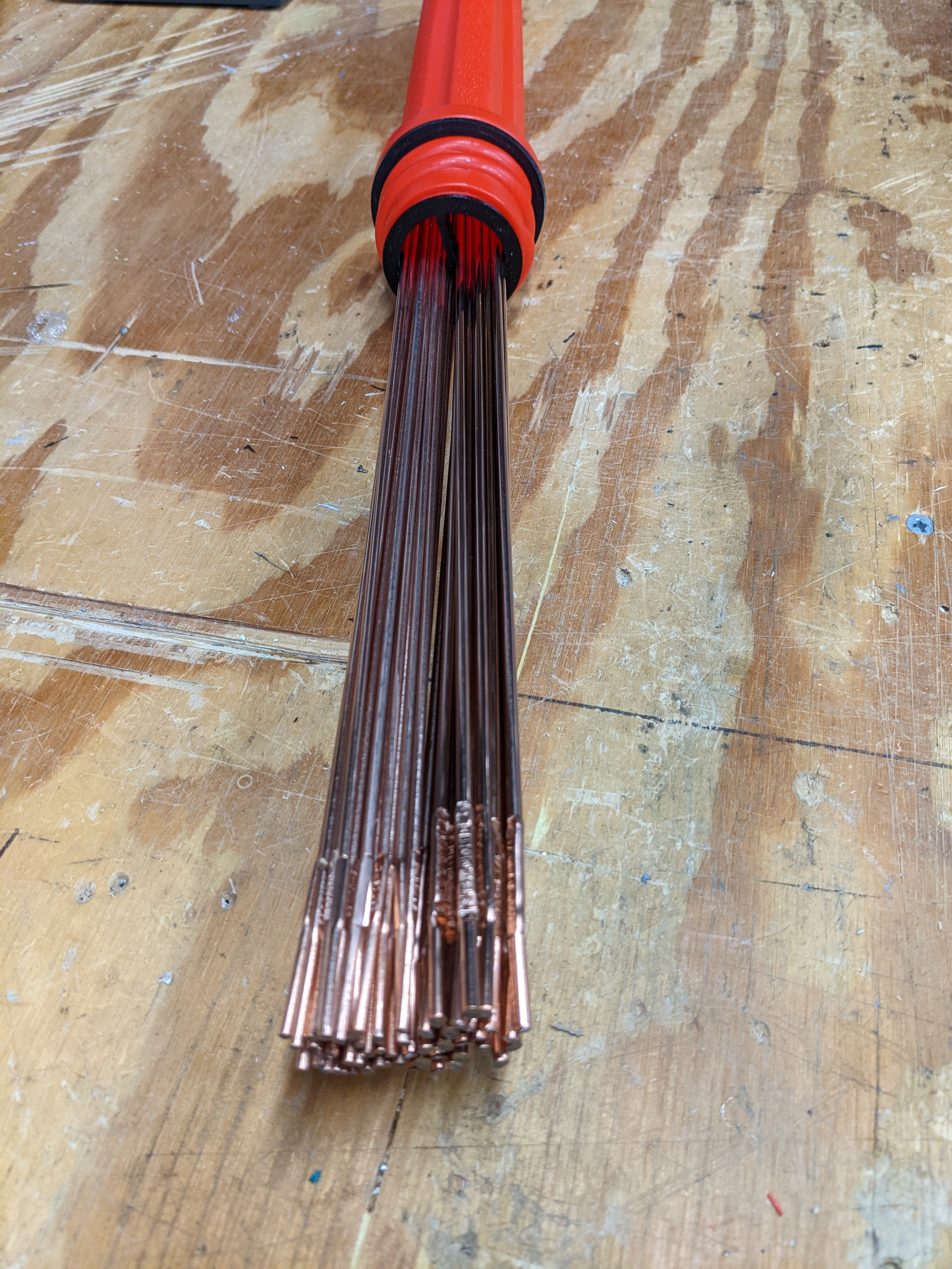 Vách Ngăn Cho Ống Đựng Que Hàn TIG