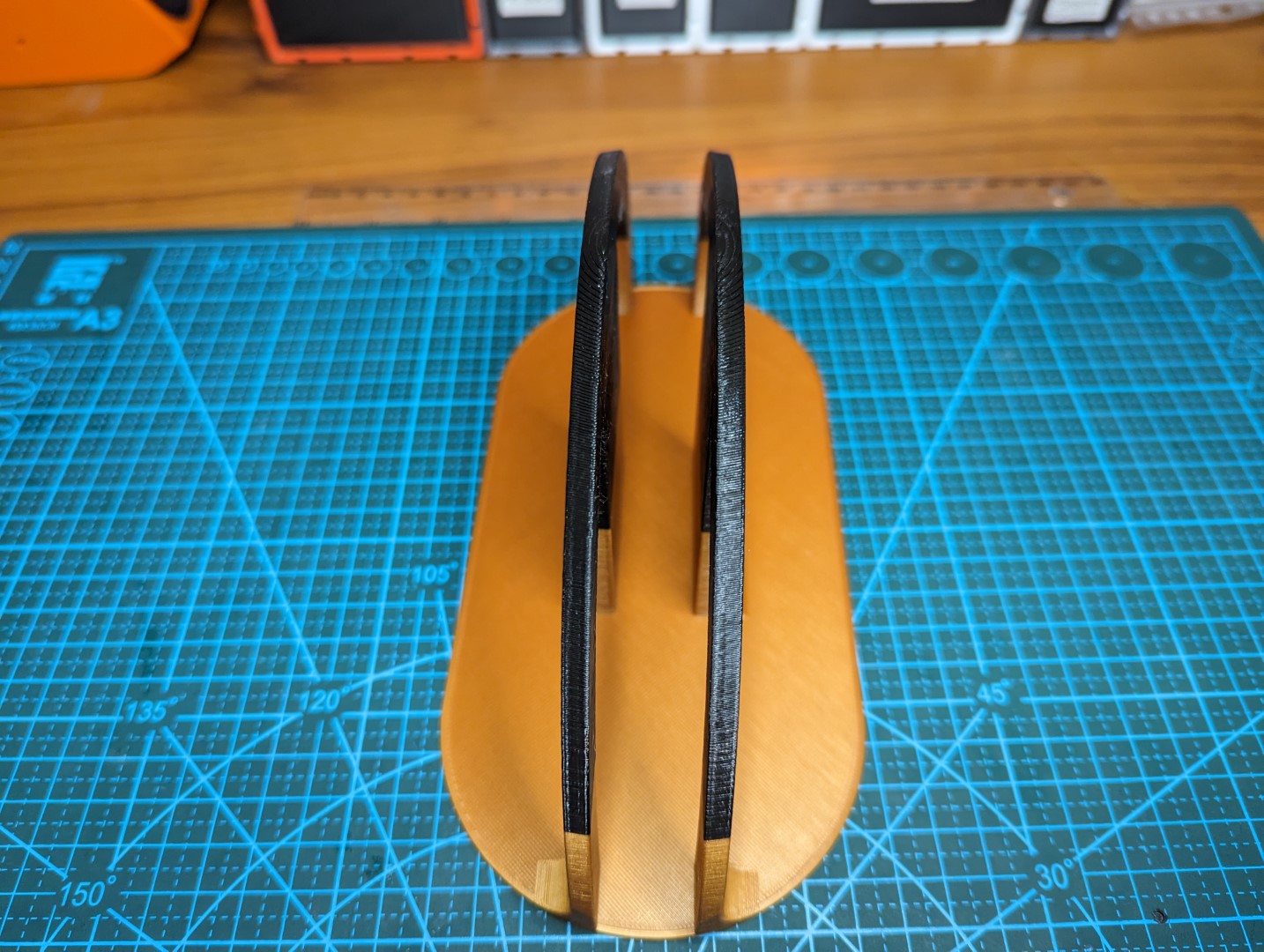 Chân Đế Laptop Đứng Theo Thông Số Tùy Chỉnh