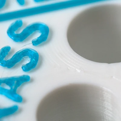 Hộp Đựng Đầu Phun V6