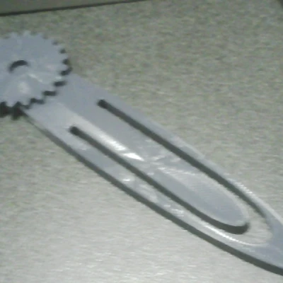 Kẹp Sách Hình Bánh Răng