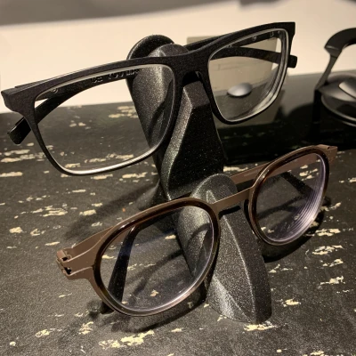 Chân Kính Để Bàn Thanh Lịch v3.2