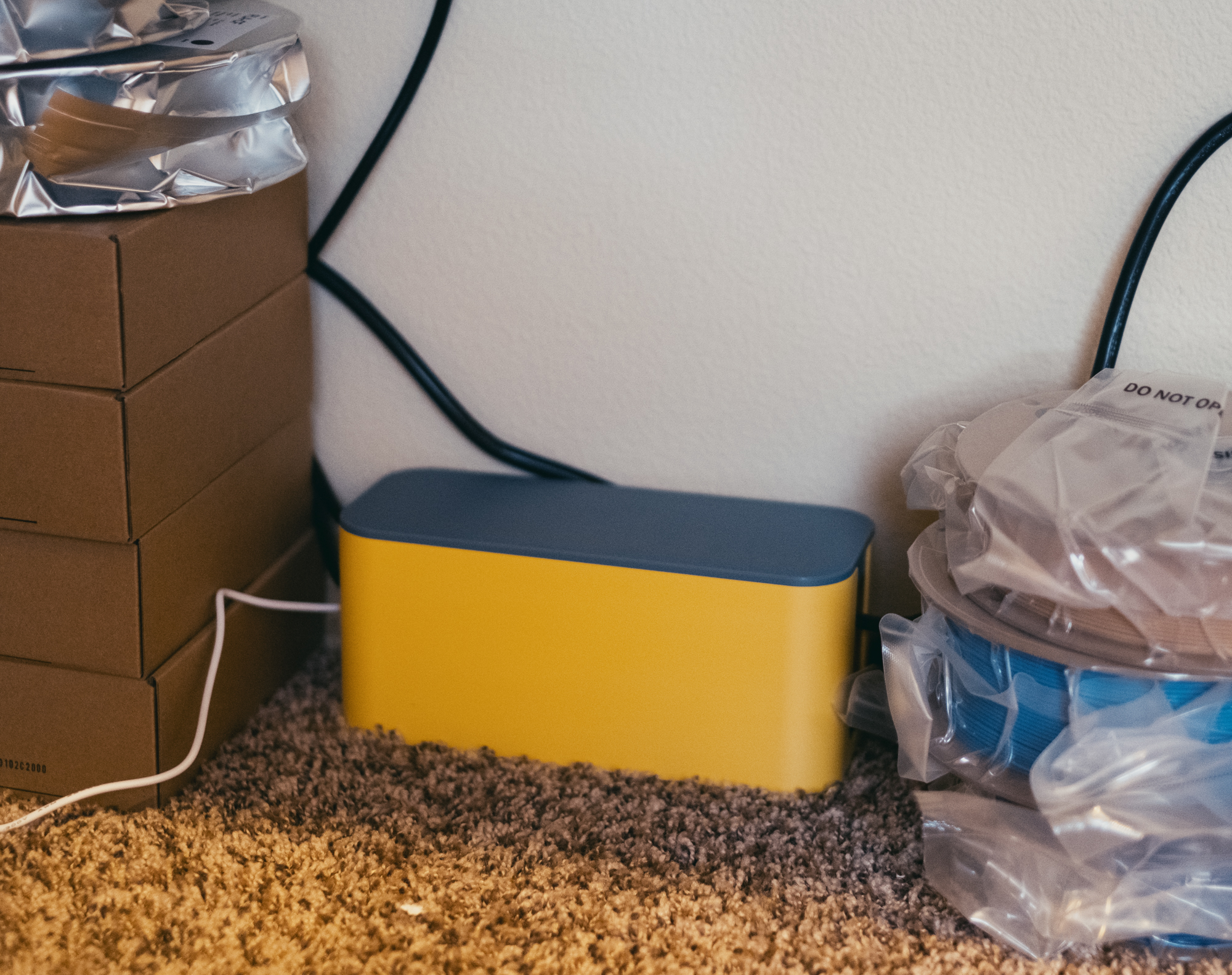 Hộp Đựng Dây Cáp MK2