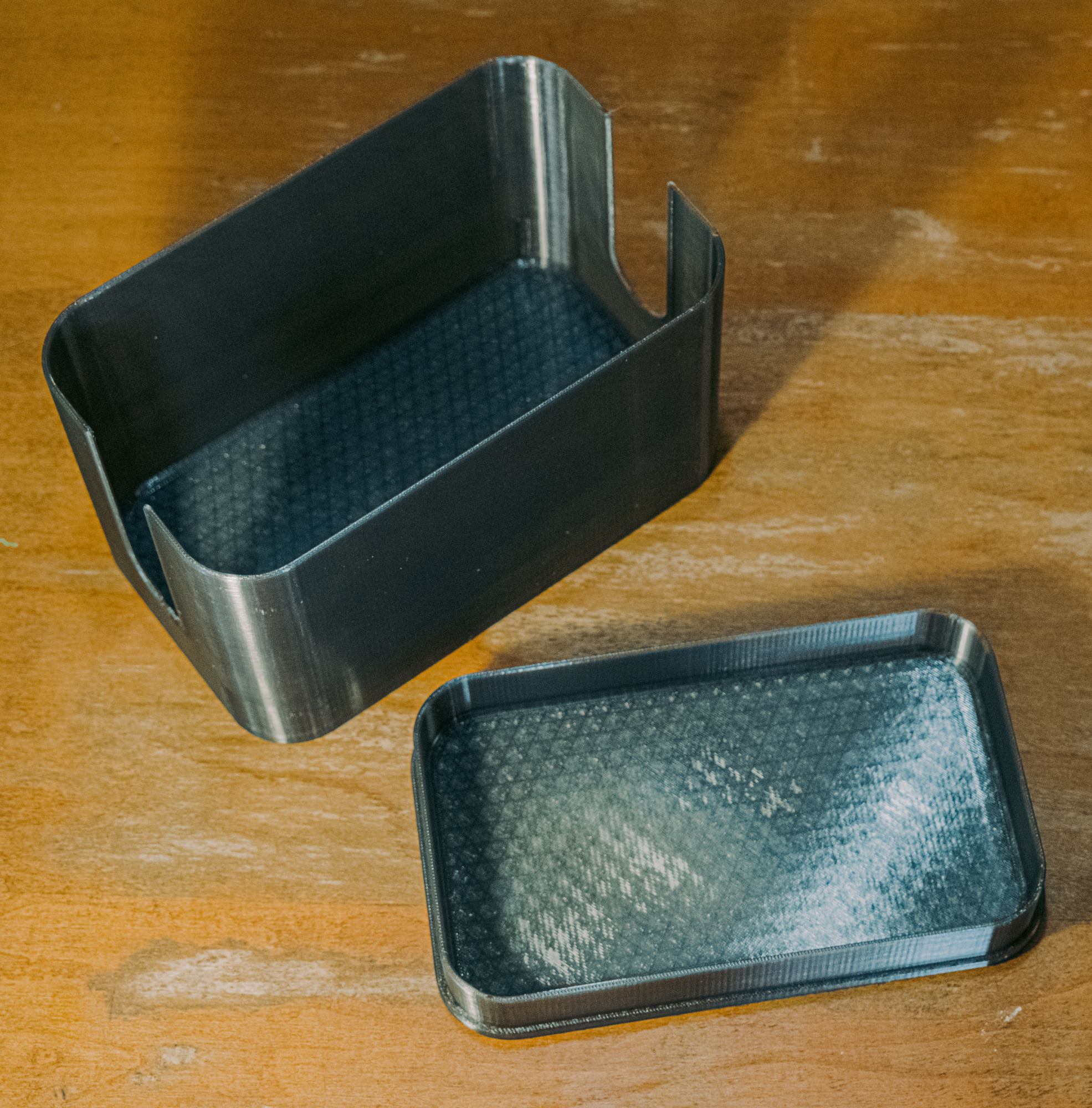 Hộp Đựng Dây Cáp MK2