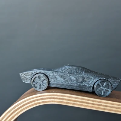 Xe Ford GT có bánh xe in liền quay được