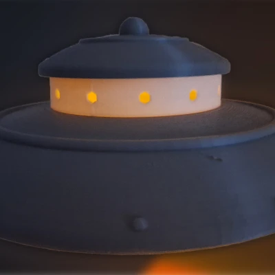 Đĩa bay (UFO) Phong Cách Thập Niên 50 (Có Đèn Nến)