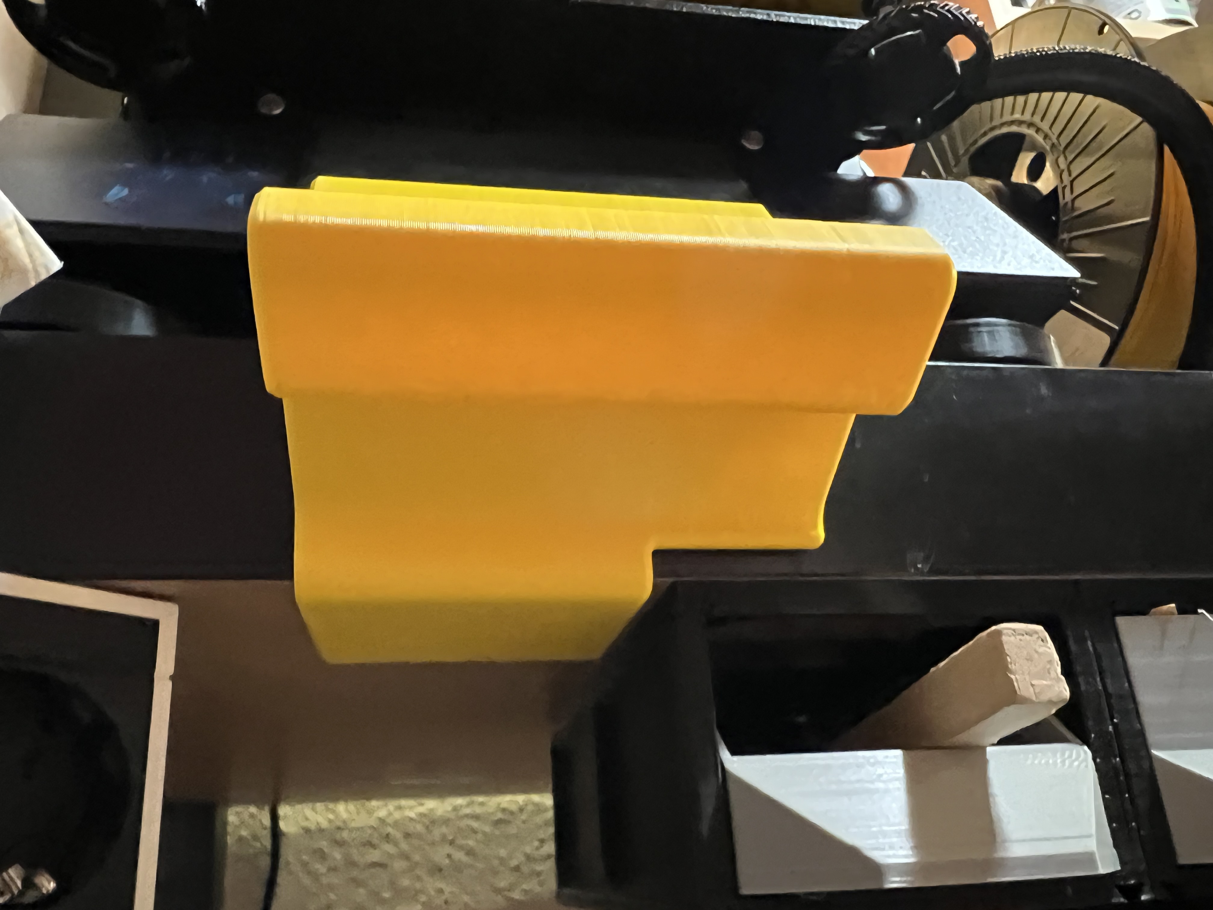 Giá đỡ màn hình 7 inch IKEA LACK