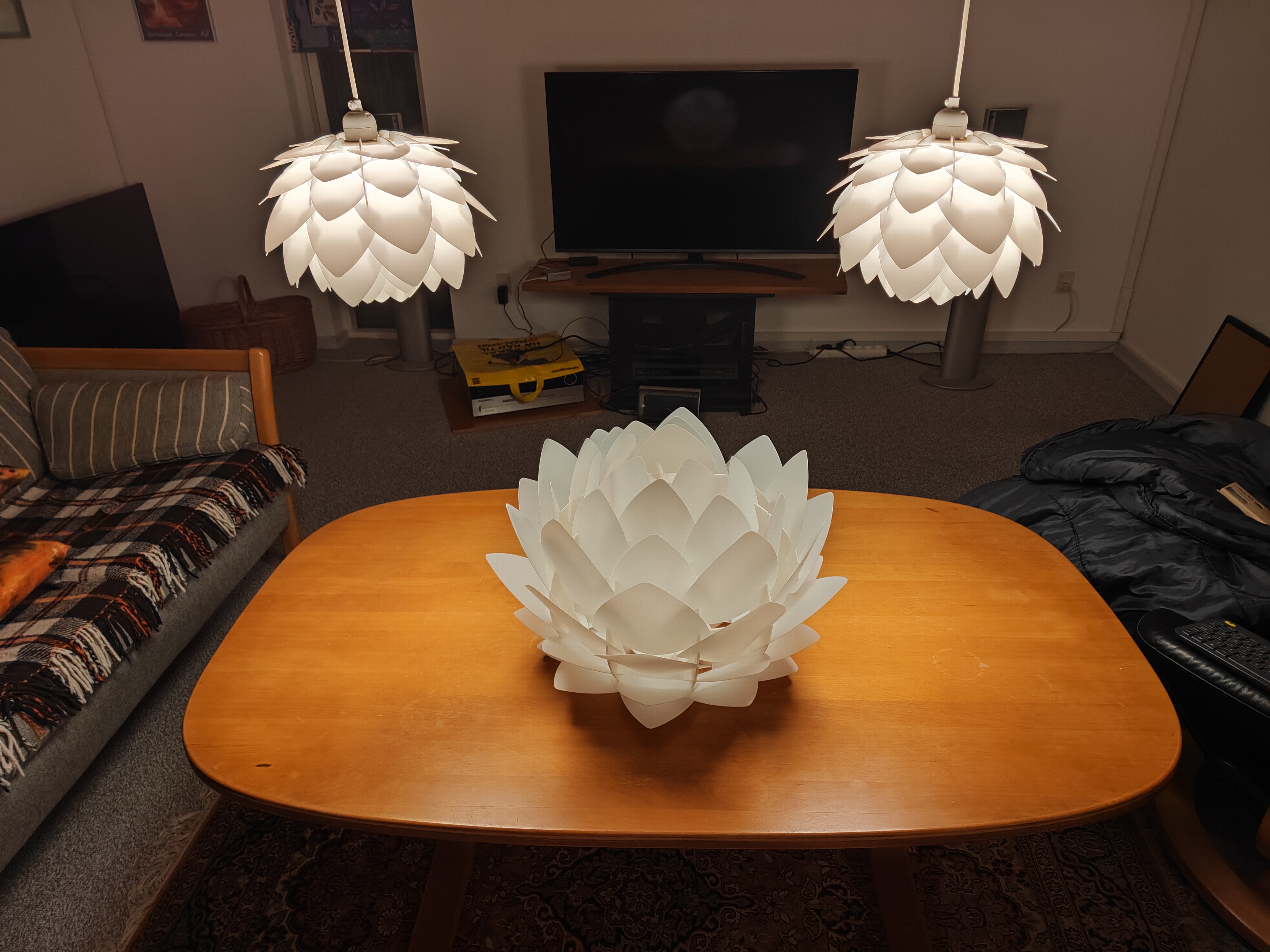 Đèn Hoa Sen Lớn được phóng to 175%