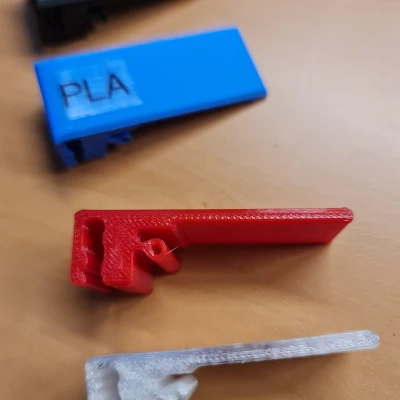 Nhãn và Đế giữ Cuộn Filament