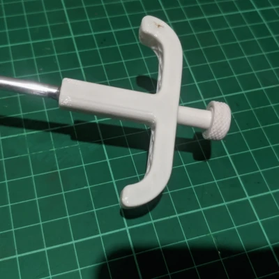 Cái Gắp Quạ "Crow Grabber"