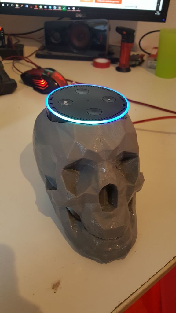 Kệ Giữ Echo Dot Hình Đầu Lâu Cho Alexa