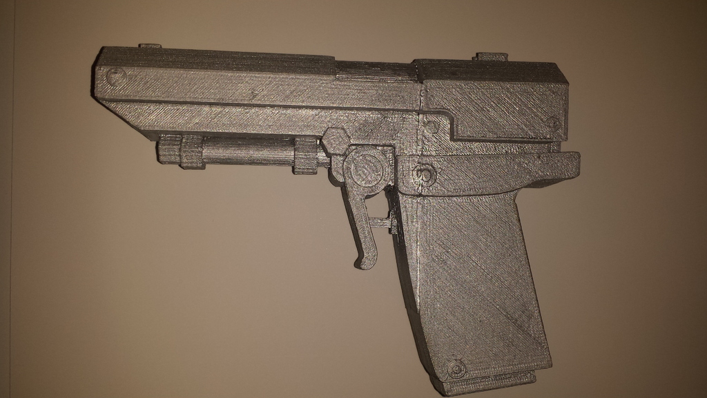 Súng lục bán tự động Rust (in 3D)