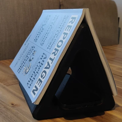 Trook - Kệ Sách Hình Tam Giác