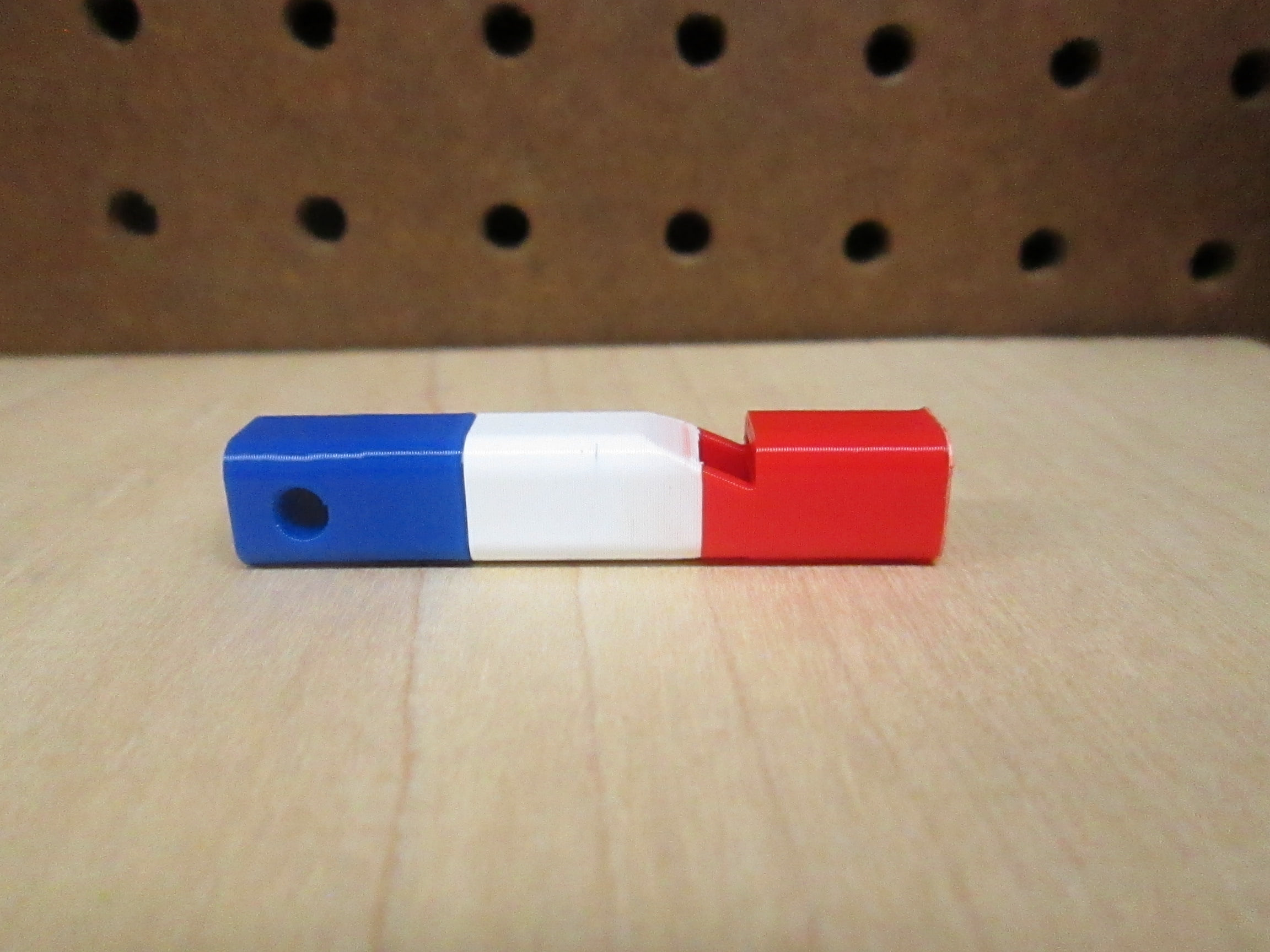 Còi Kem Que (Kêu Rất To!)