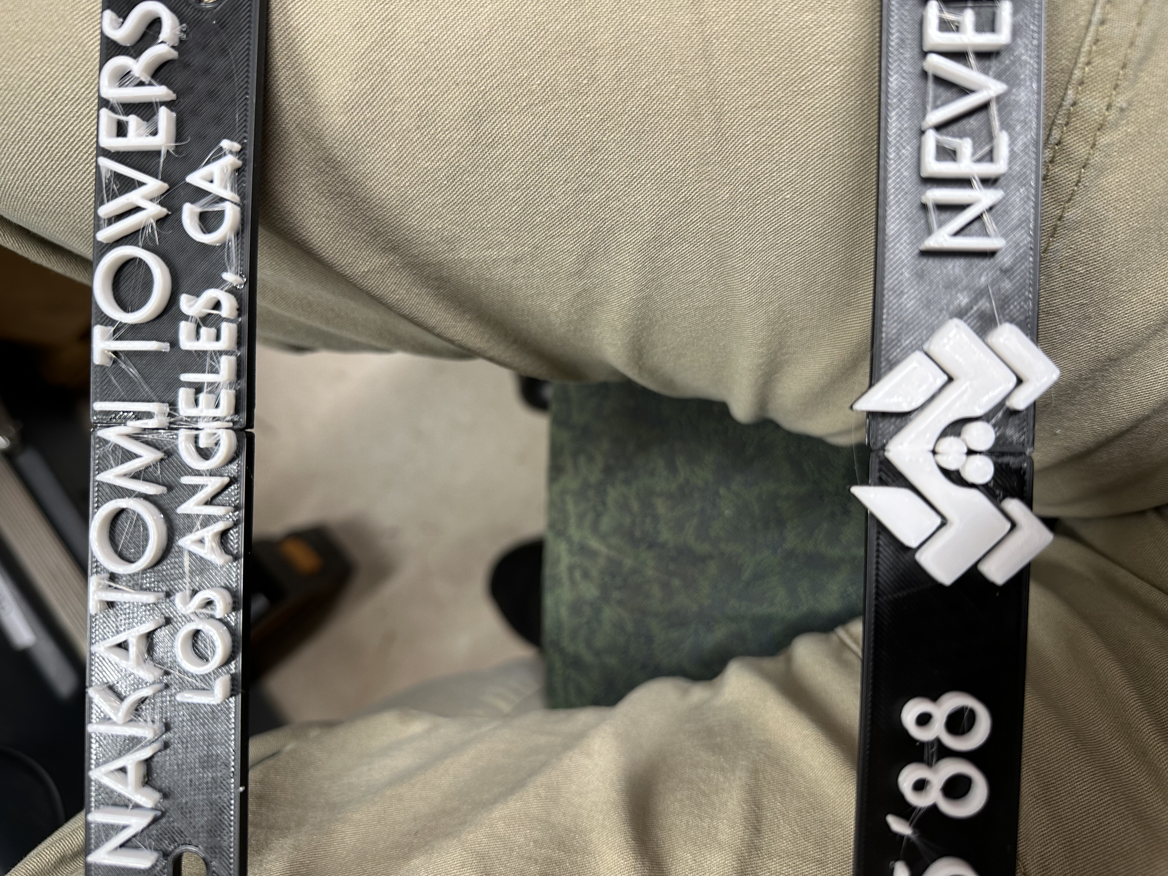 Khung Biển Số "Nakatomi Towers, Giáng Sinh '88" - REMIX