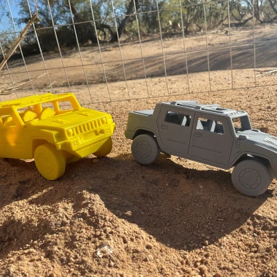 Hummer H2 SUT In Liền