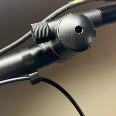 Kẹp Luồn Dây Micro - AVerMedia BA311