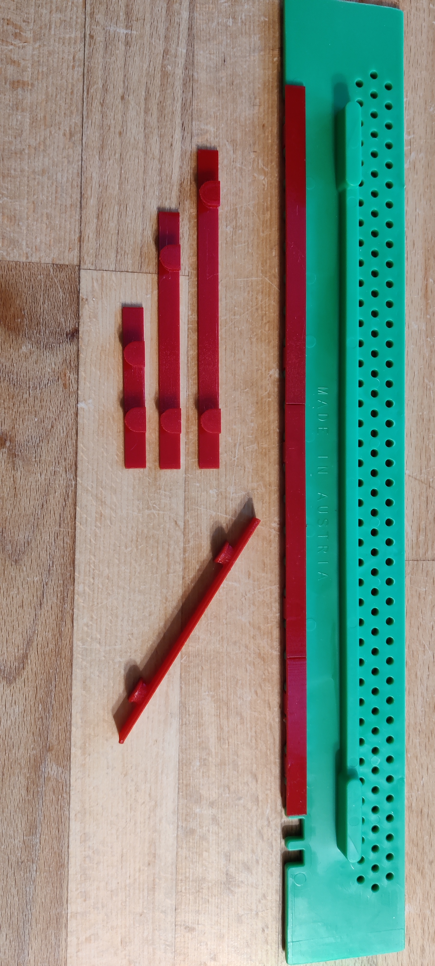 Giảm Cửa Tổ Ong Dùng Cho Cổng Chuột (FreeCAD, có tham số)