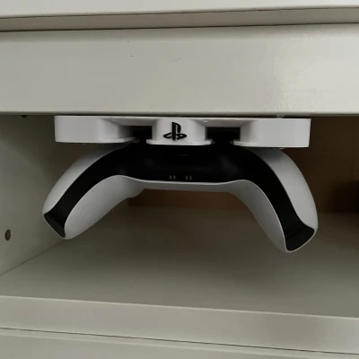 Giá đỡ tay cầm Playstation có logo Playstation