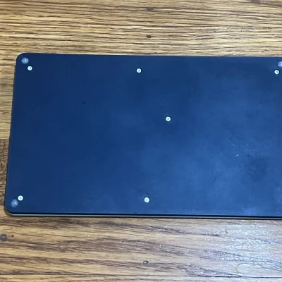 Flatbox Rev 4 với Đường viền bóng