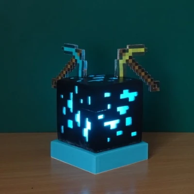 Đèn Minecraft hình quặng kim cương