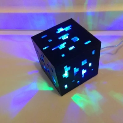 Đèn Minecraft hình quặng kim cương