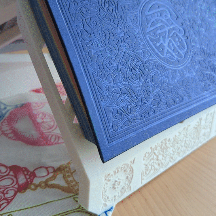 Giá Đỡ Sách Quraan & Kẹp Trang Sách