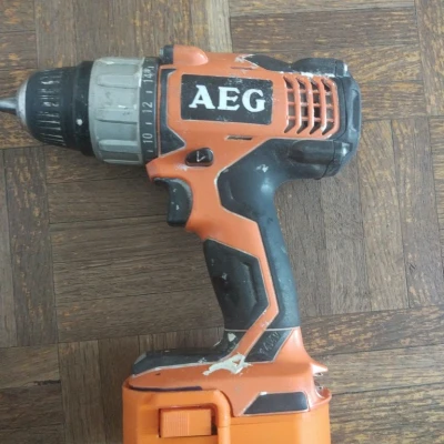 Mở file: Pin AEG 14.4V in 100% hoạt động, có bản vẽ EN/FR