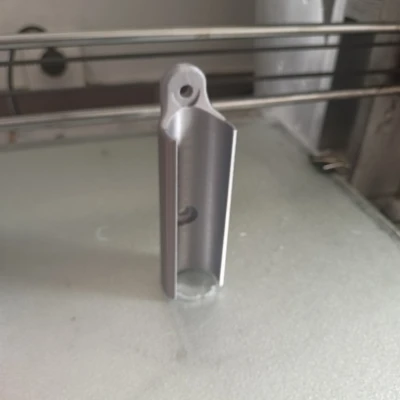 Giá đỡ chai nước xe đạp (1.5L tùy chỉnh) + giá đỡ bơm (remix)