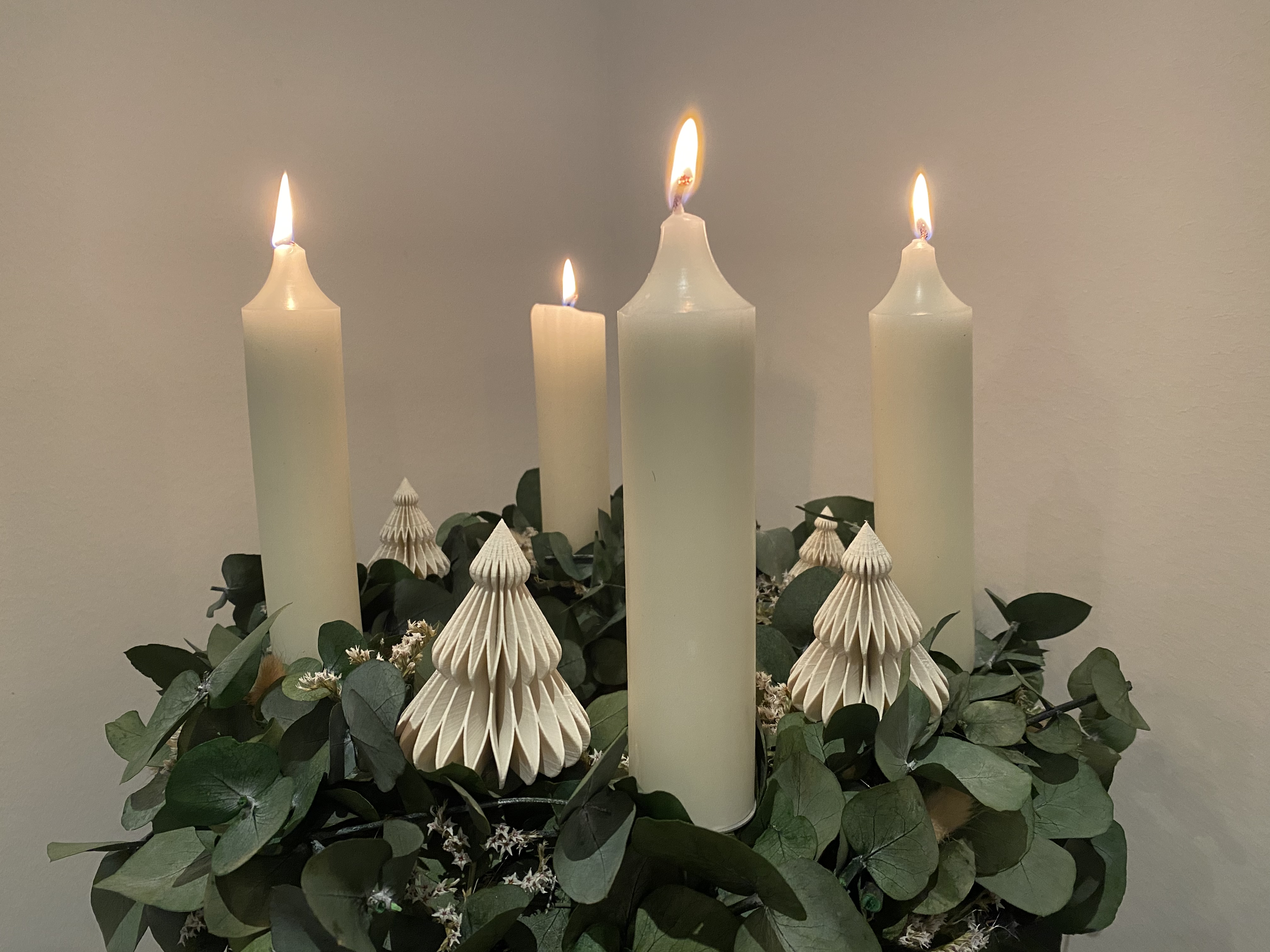 Cây Thông Noel Tối Giản