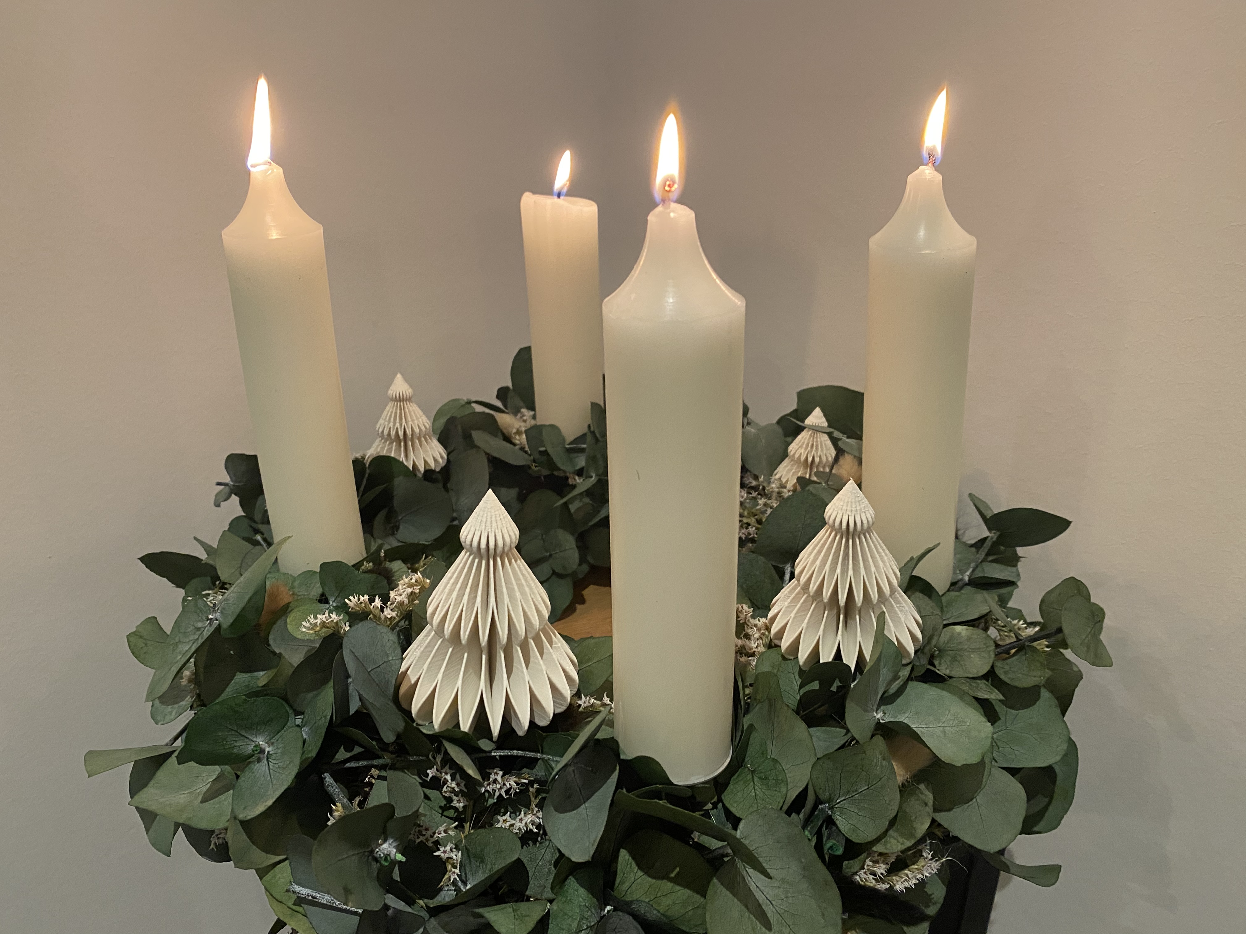 Cây Thông Noel Tối Giản