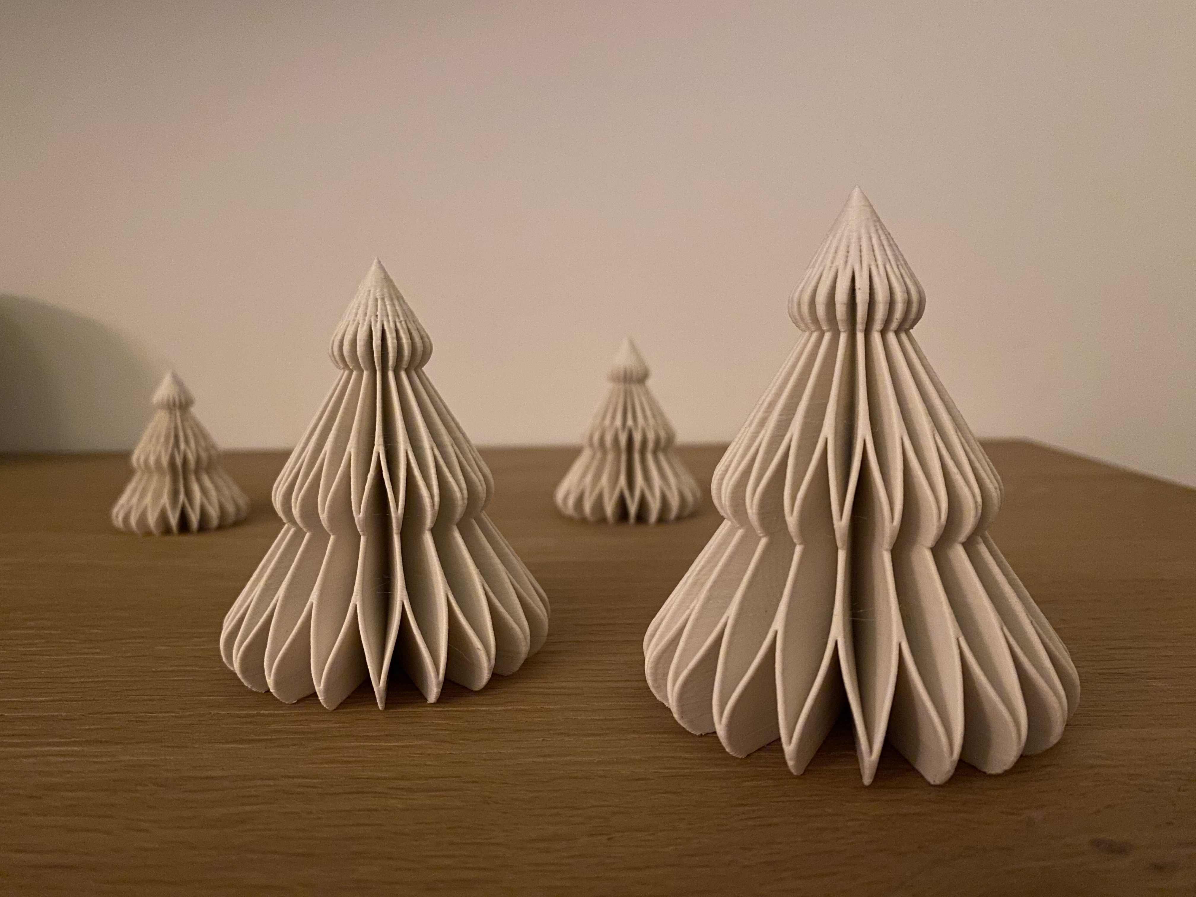 Cây Thông Noel Tối Giản