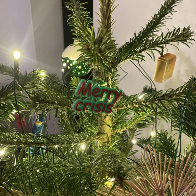 Móc treo Noel "Merry Chrysler Merry crisis (Meme)" Giáng Sinh