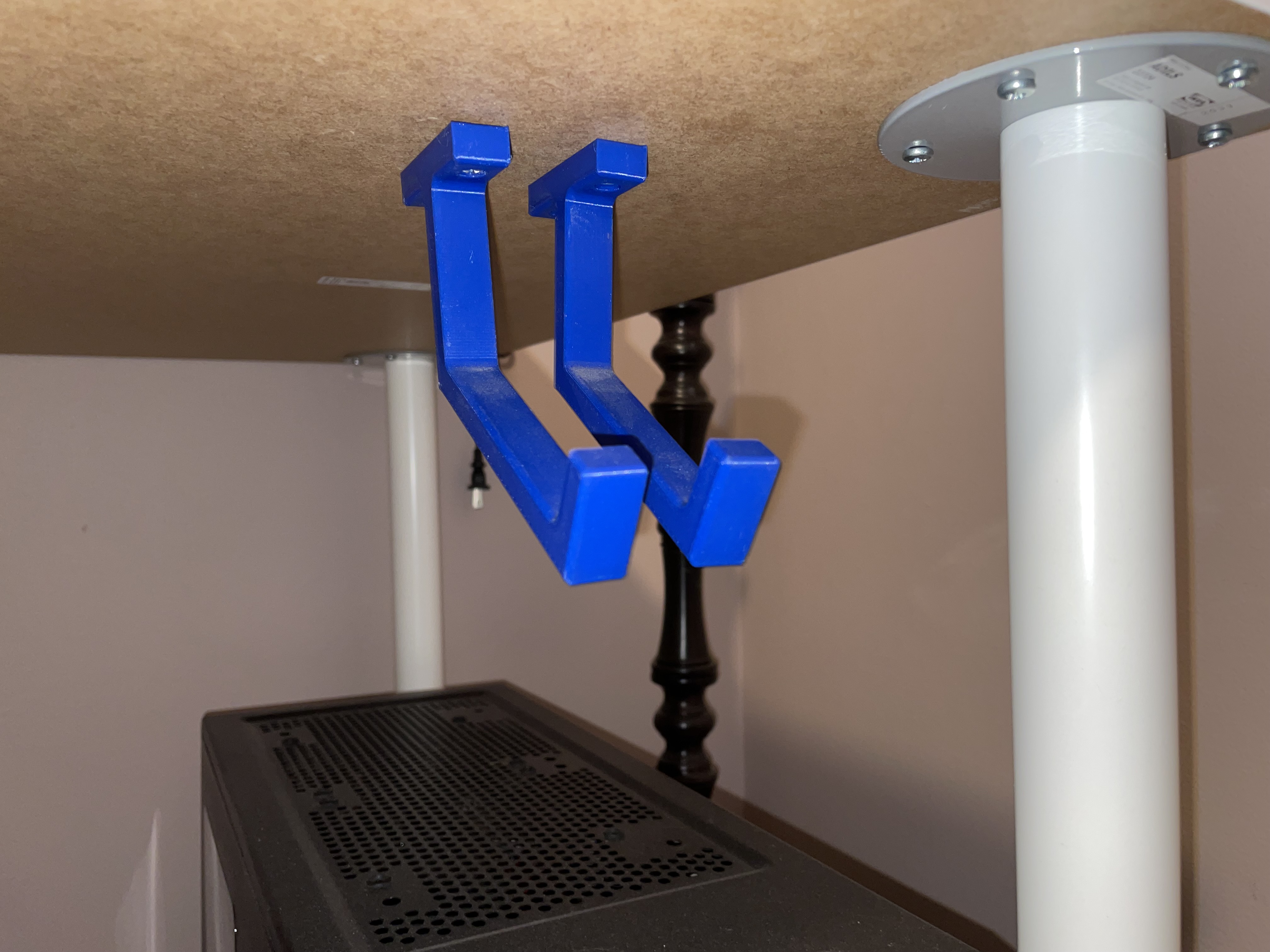 Giá Treo Tay Cầm Xbox - Gắn Dưới Bàn Bằng Vít Có Dây