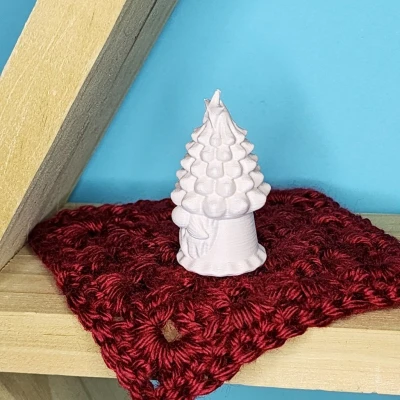 Ngày 8 - Ông Gnome Đội Nón Cây Thông