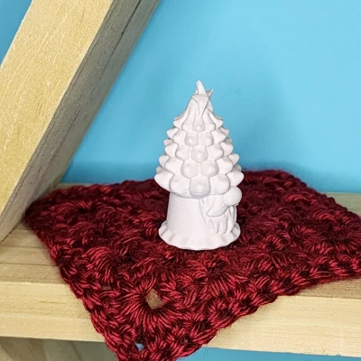 Ngày 8 - Ông Gnome Đội Nón Cây Thông