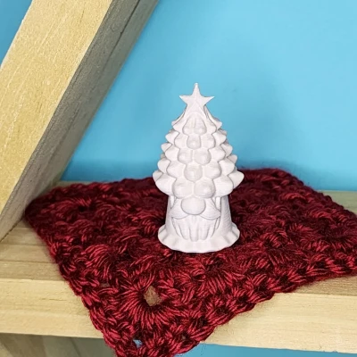 Ngày 8 - Ông Gnome Đội Nón Cây Thông