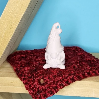 Ngày 2 - Chú lùn với Quả trang trí Bánh quy"