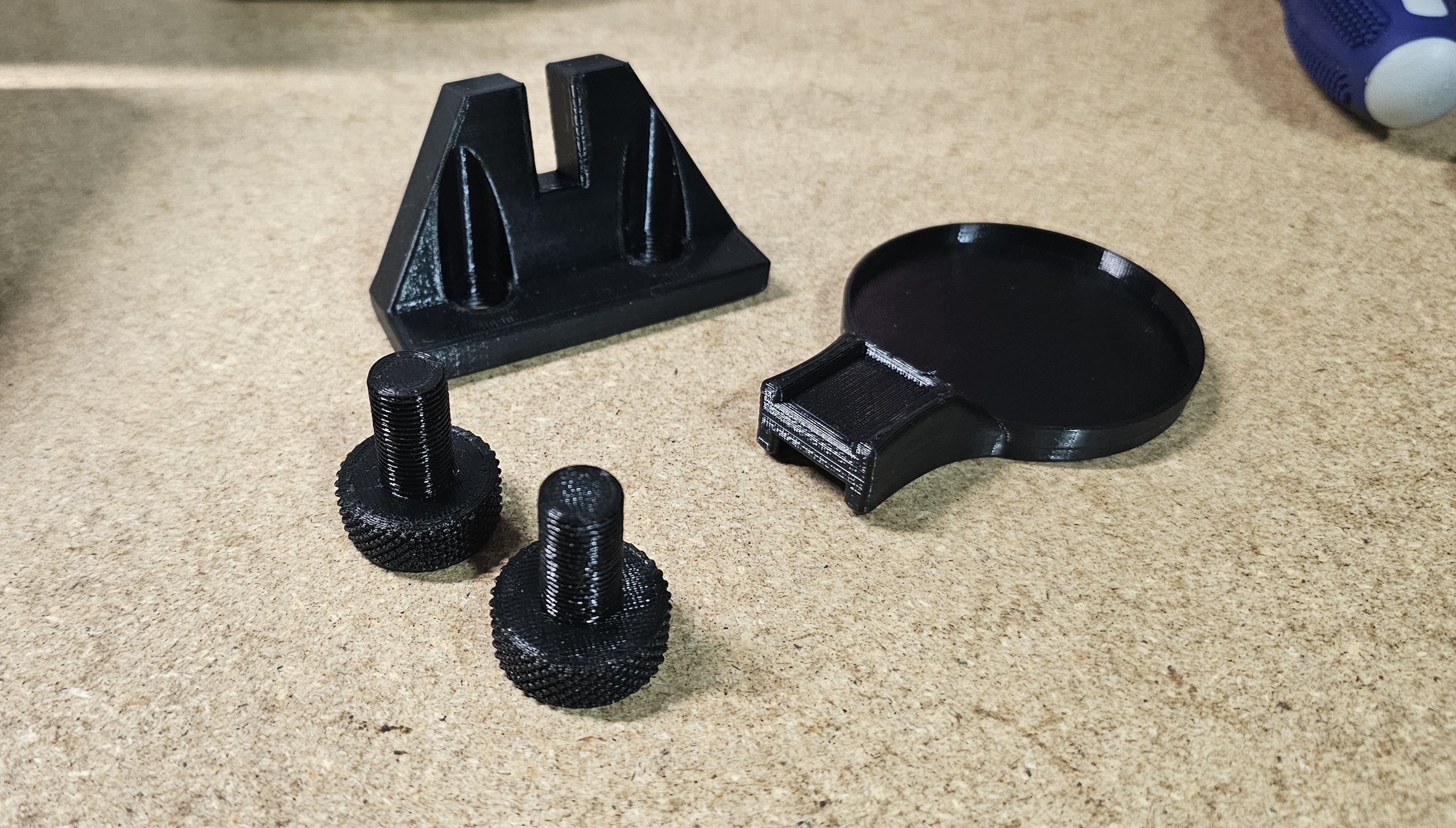 Giá đỡ Blink Mini + Thanh ray Muscle Rack