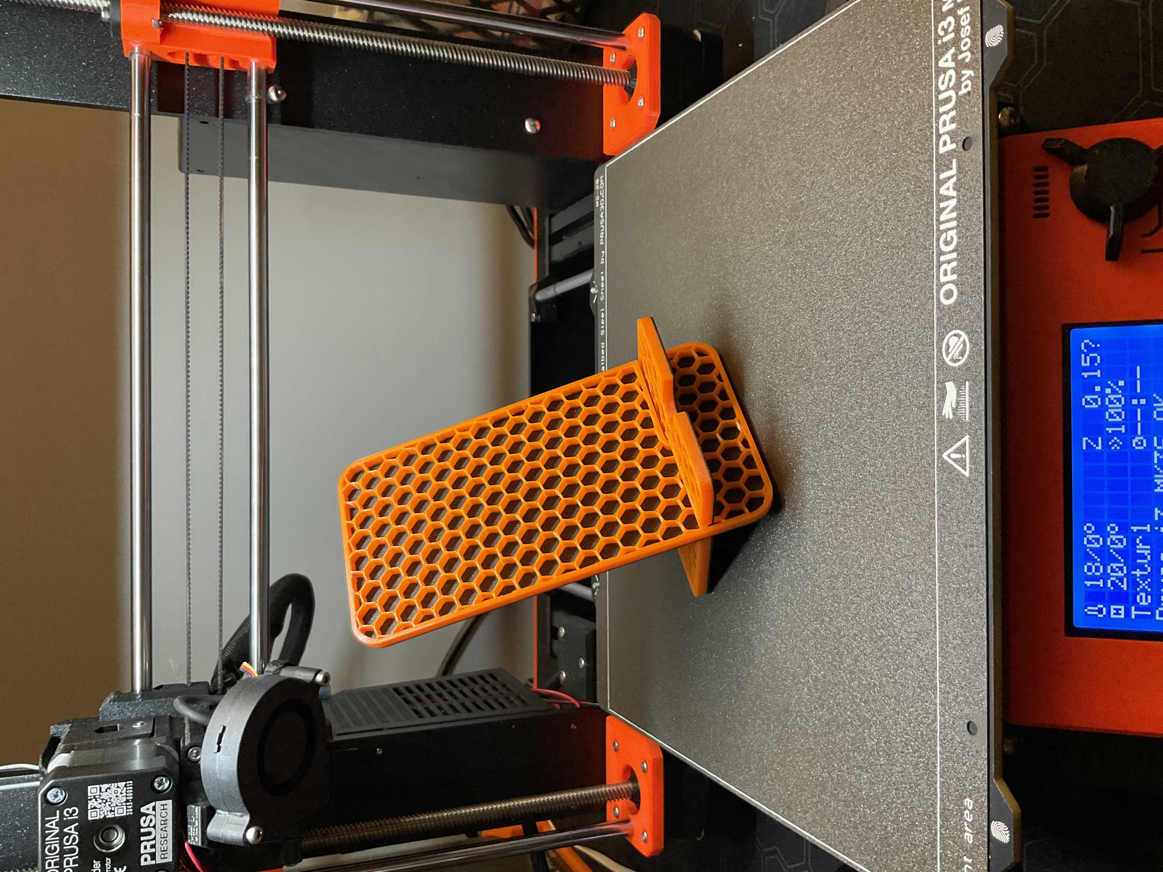 Chân đế giữ điện thoại