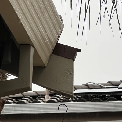 Chụp Bảo Vệ Xà Gồ Mái Nhà Chống Nắng Mưa