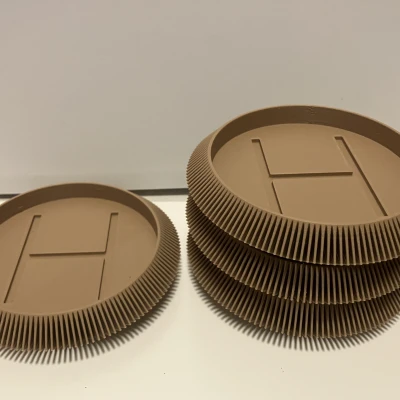 Bộ Đế Lót Ly Khắc Tên Hiện Đại Xếp Chồng