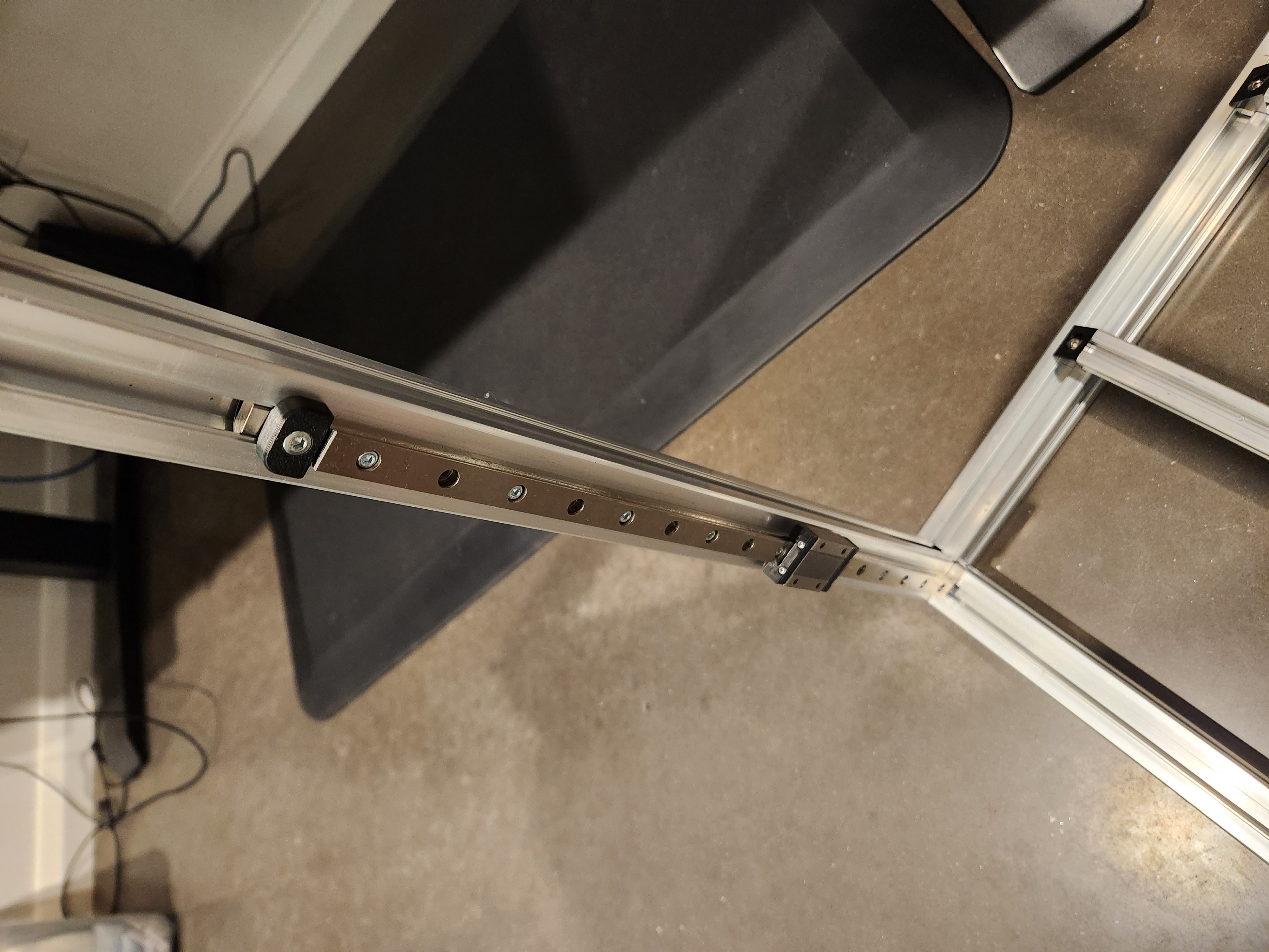 VEVO 3030 MGN12 Stop