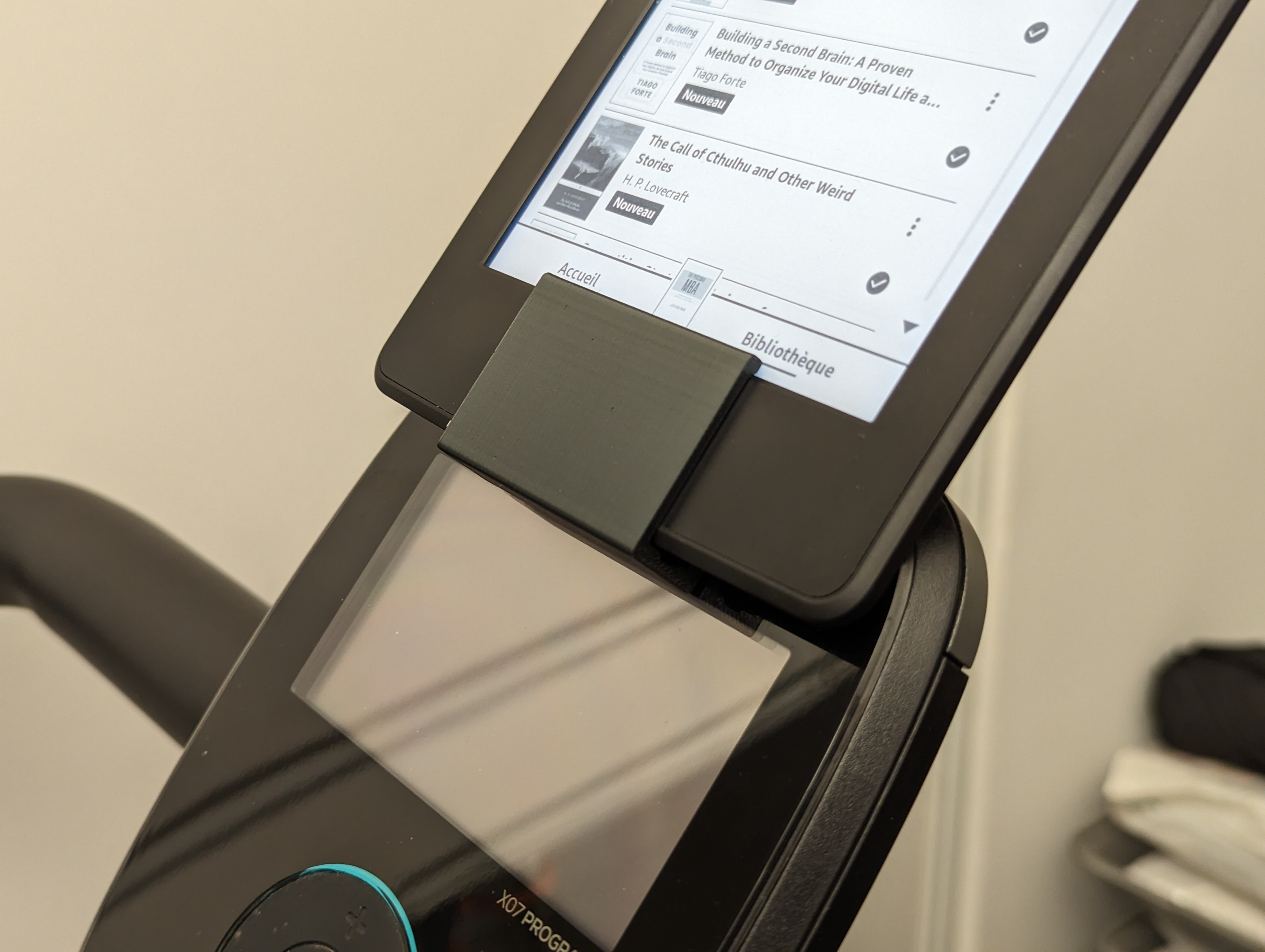 Giá đỡ đơn giản cho Kindle Paperwhite 3