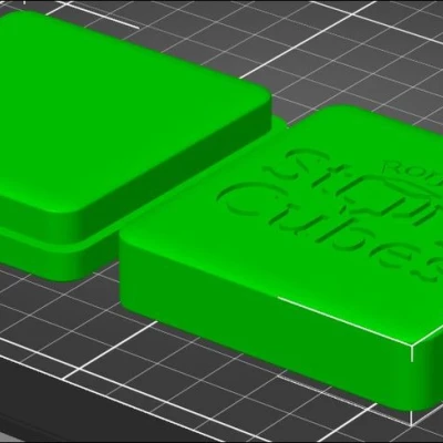 Hộp đựng 9 viên xúc xắc Rory's Story Cubes