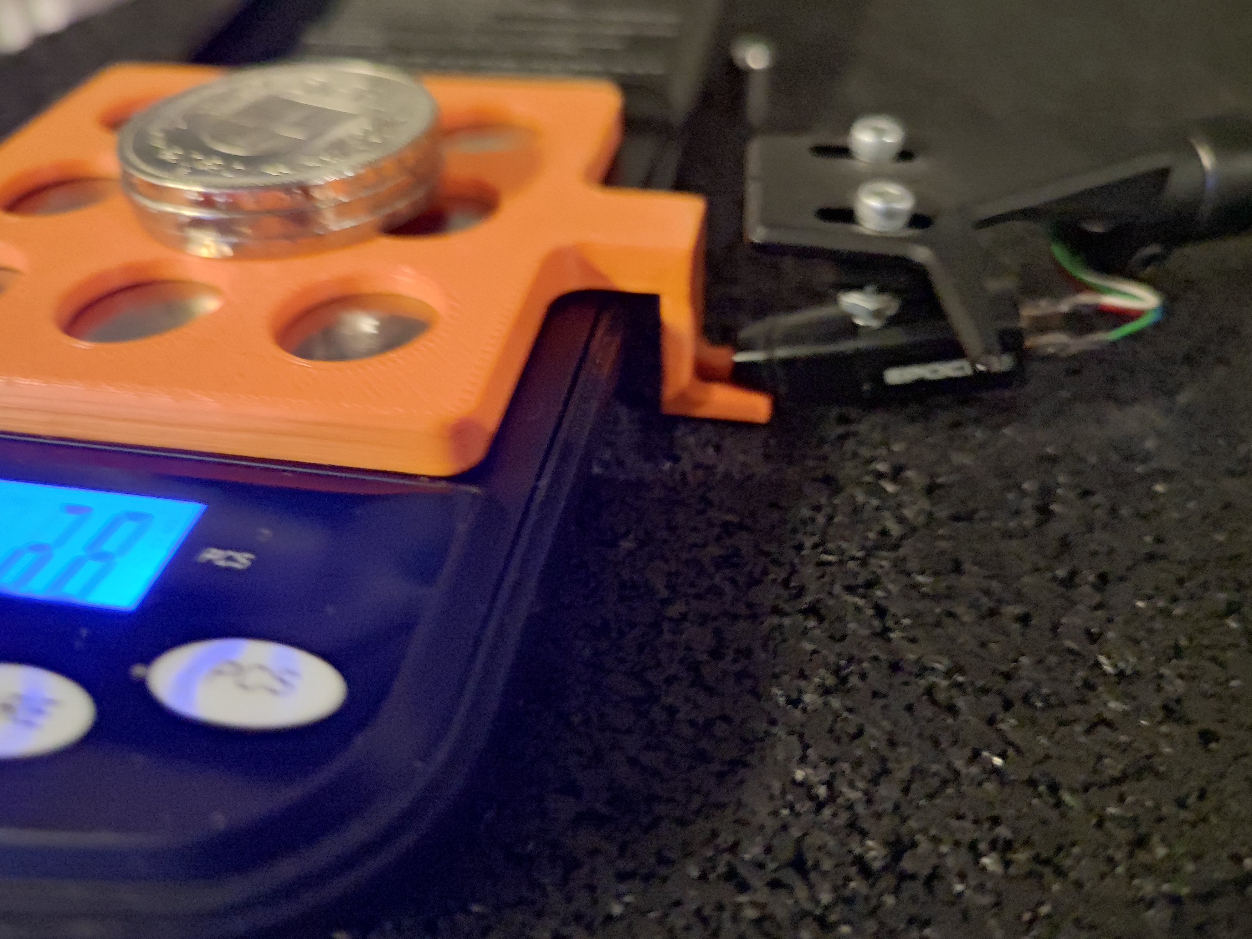 Cân chỉnh kim Tonearm bằng micro scale BW 500