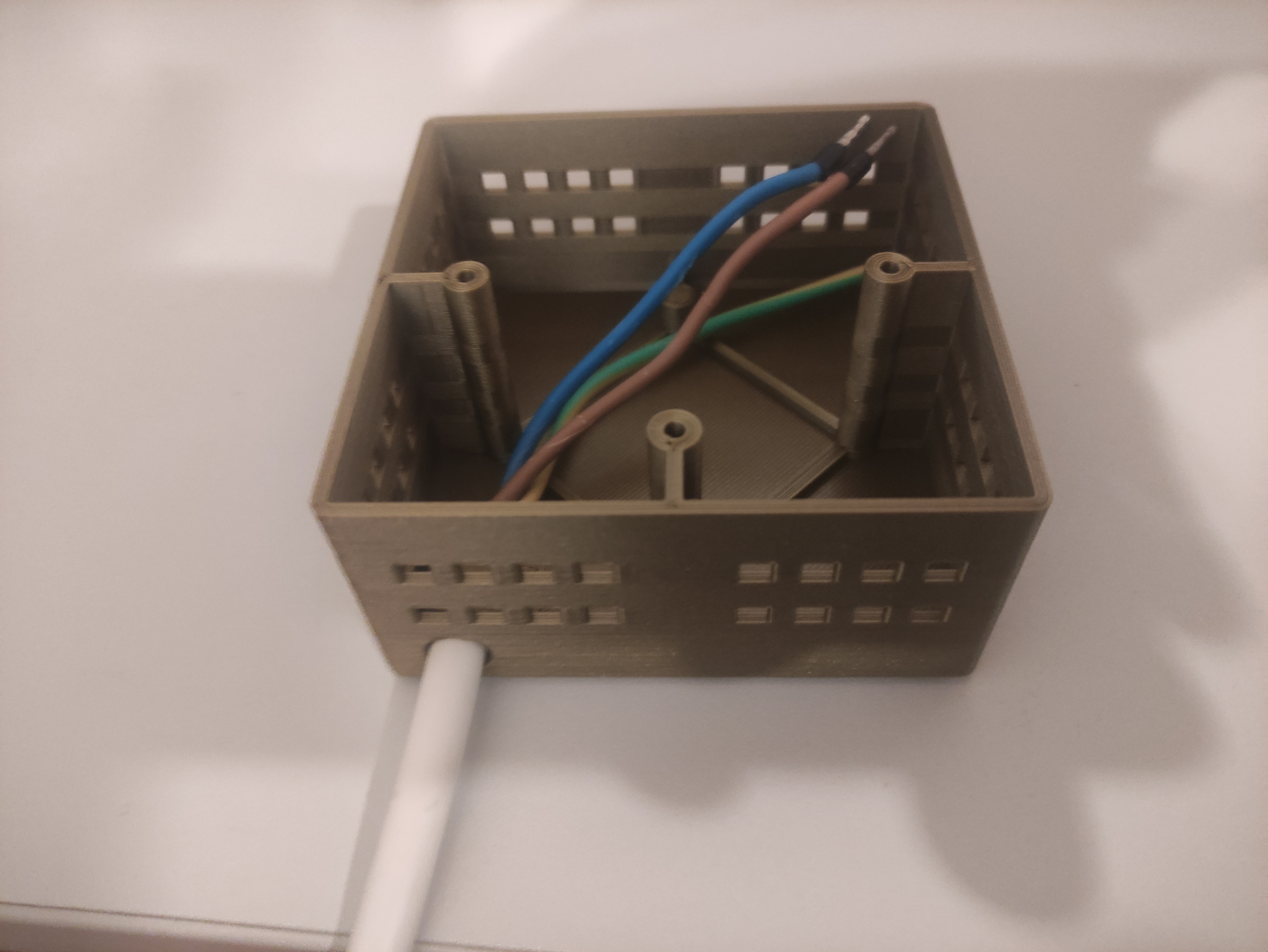 Hộp đựng NS Panel EU gắn tường