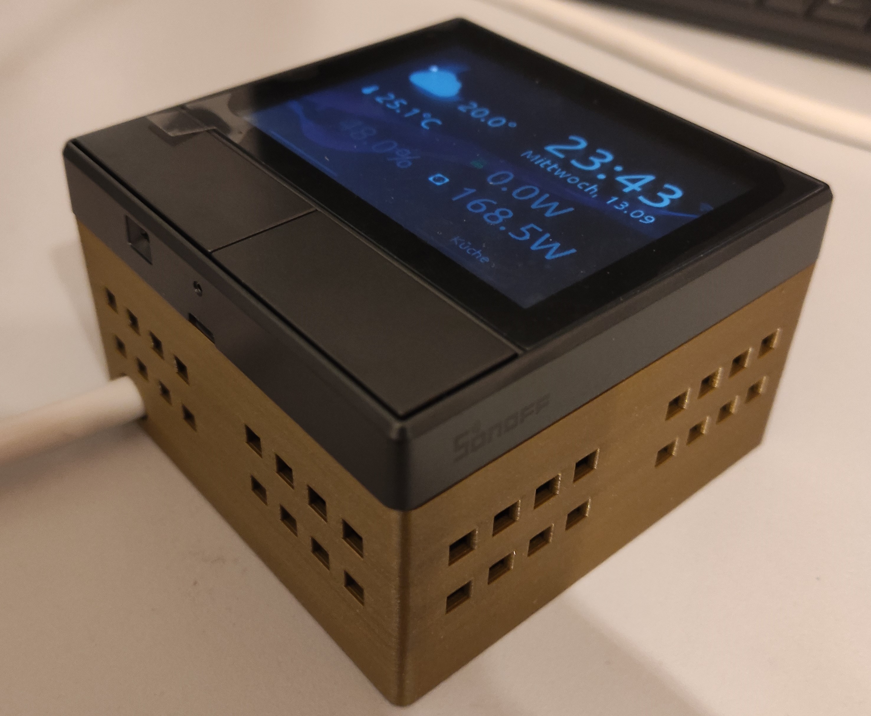 Hộp đựng NS Panel EU gắn tường