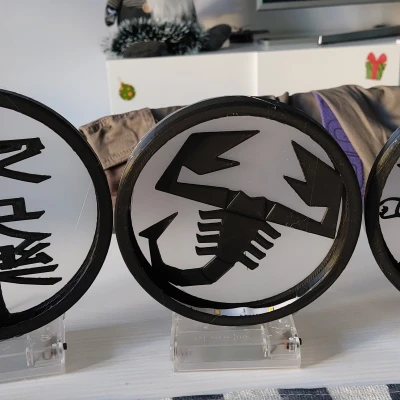 Đèn LED Tùy Chỉnh Theo Yêu Cầu